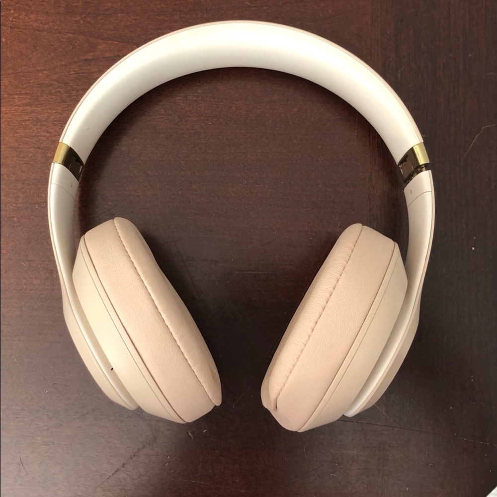 Beats by Dr. Dre Solo 3